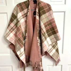 Rachel Roy fleece cape